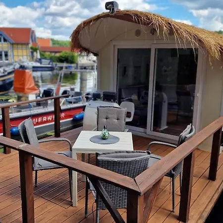 Hausboot Abendteuer Auf Dem See! * Neuruppin