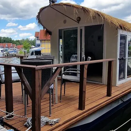 Hausboot Abendteuer Auf Dem See! Botel