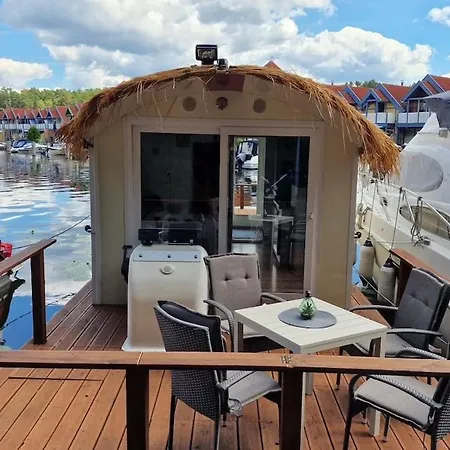 Hausboot Abendteuer Auf Dem See! Botel